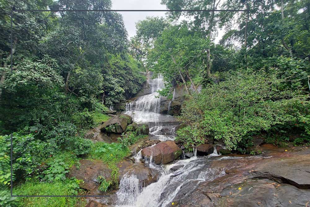 Kochareekkal Caves